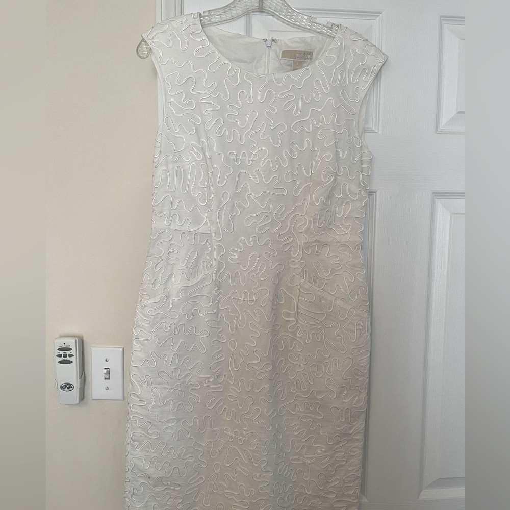 Beautiful Michael Kors dress size 2